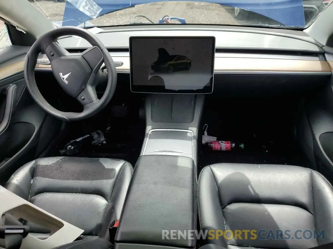 8 Photograph of a damaged car 5YJ3E1EA7NF368657 TESLA MODEL 3 2022