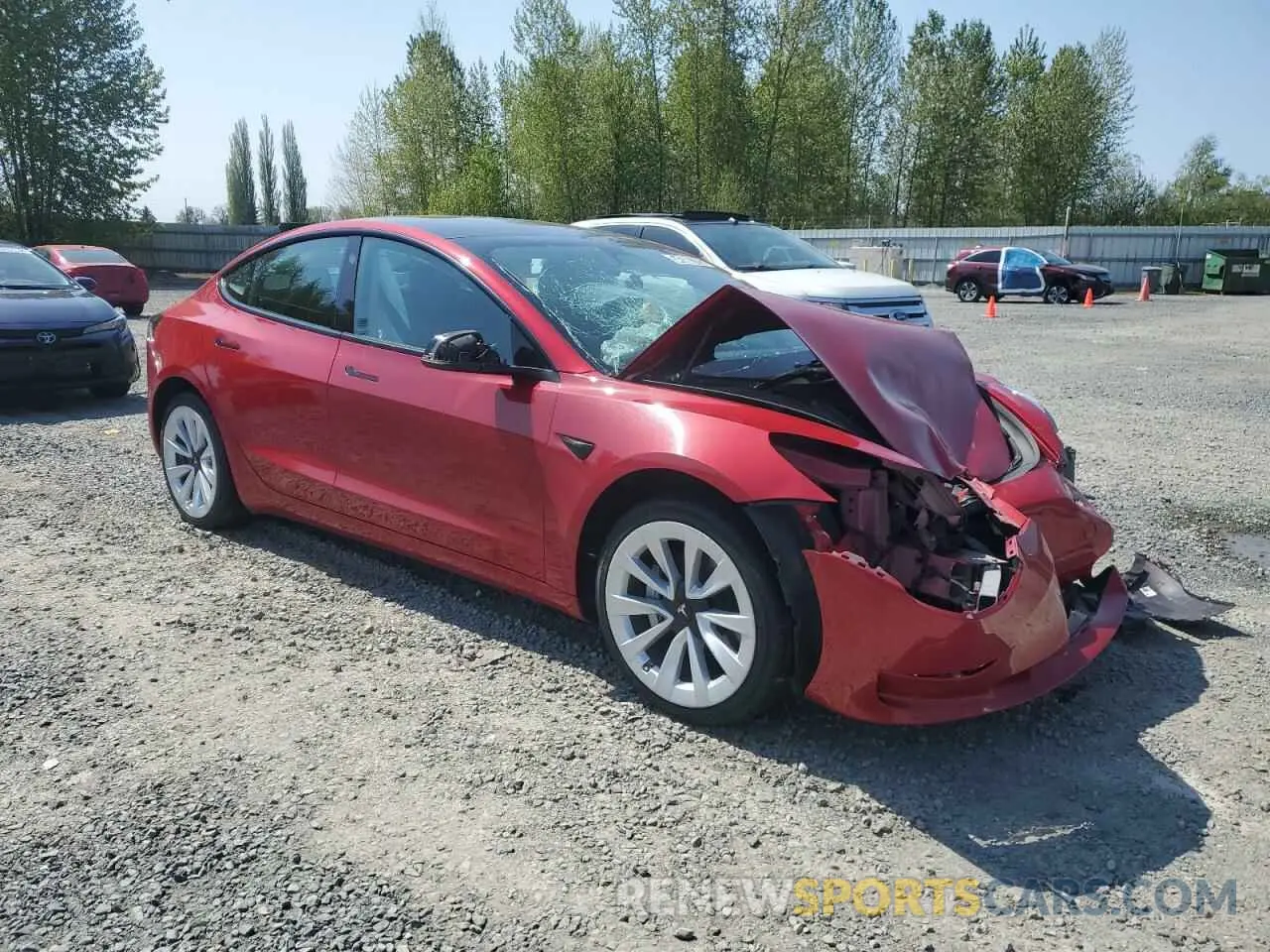 4 Photograph of a damaged car 5YJ3E1EA7NF369811 TESLA MODEL 3 2022