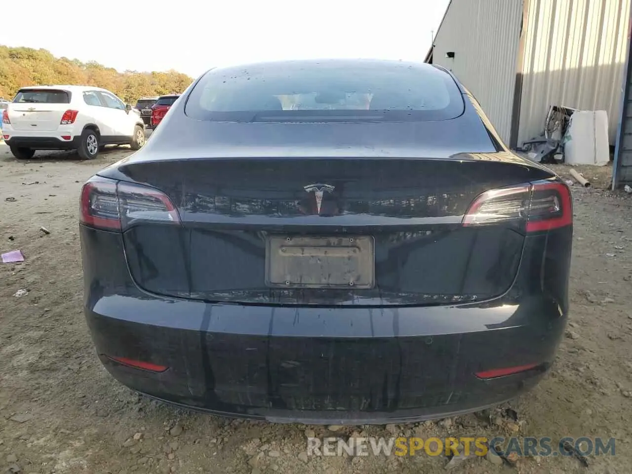 6 Photograph of a damaged car 5YJ3E1EA7NF371672 TESLA MODEL 3 2022