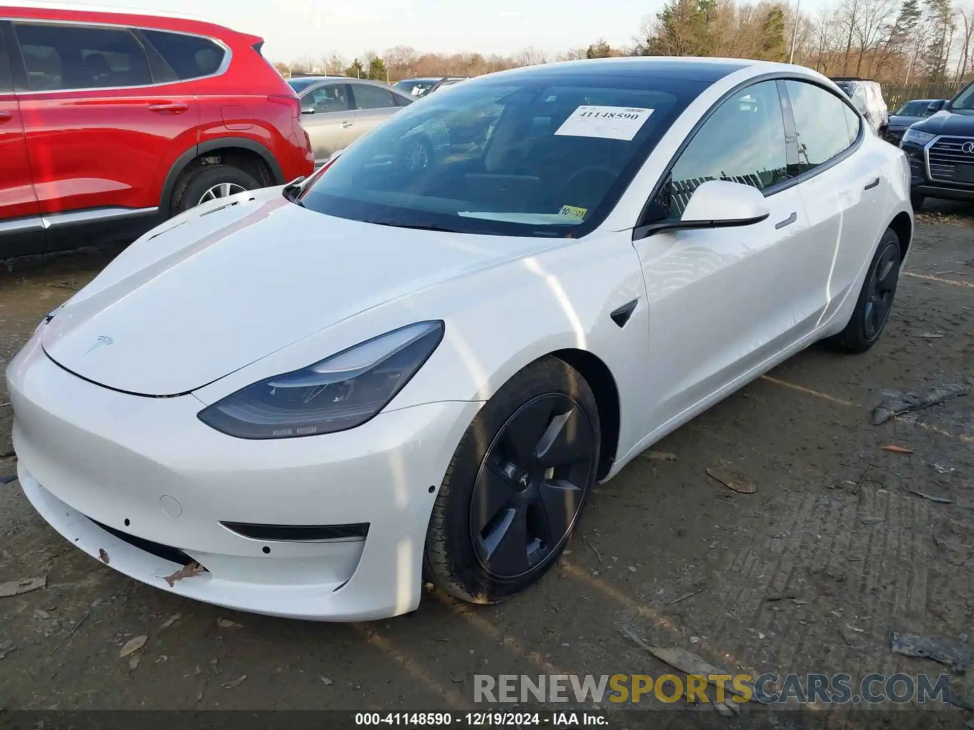 2 Photograph of a damaged car 5YJ3E1EA8NF121678 TESLA MODEL 3 2022