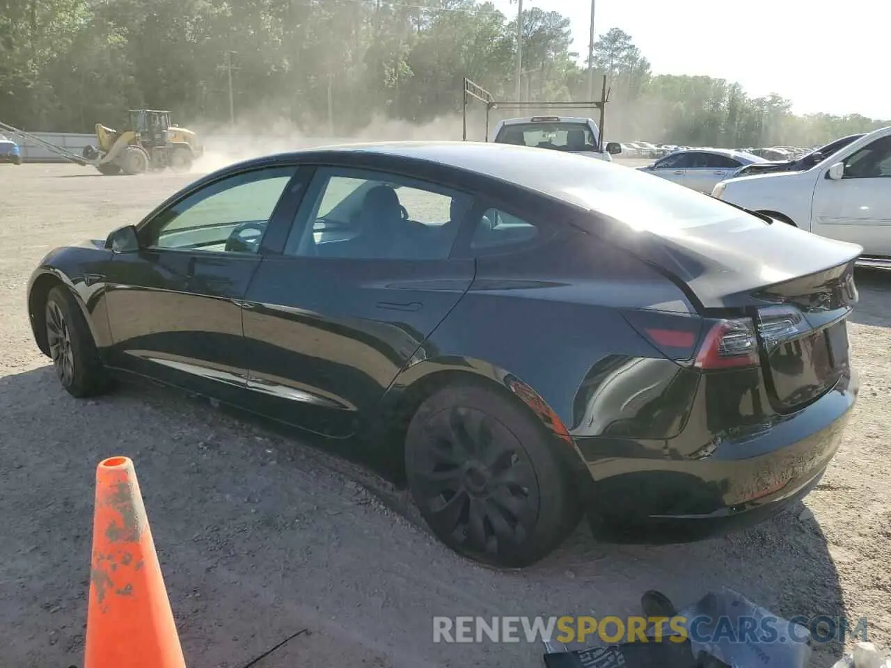 2 Photograph of a damaged car 5YJ3E1EA8NF147598 TESLA MODEL 3 2022