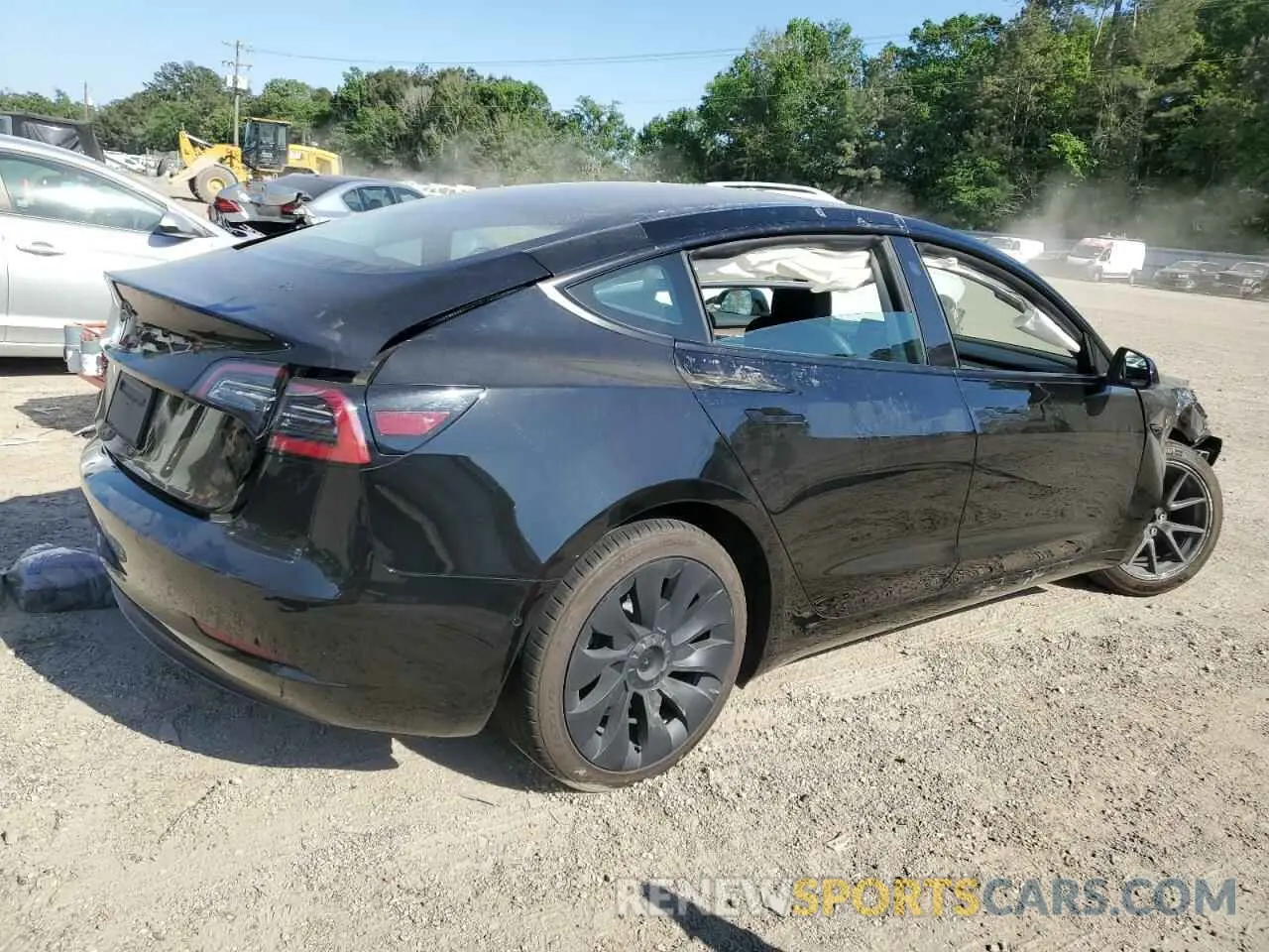 3 Photograph of a damaged car 5YJ3E1EA8NF147598 TESLA MODEL 3 2022
