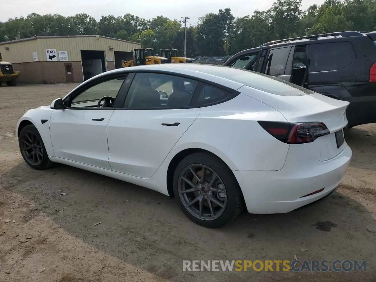 2 Photograph of a damaged car 5YJ3E1EA8NF156978 TESLA MODEL 3 2022