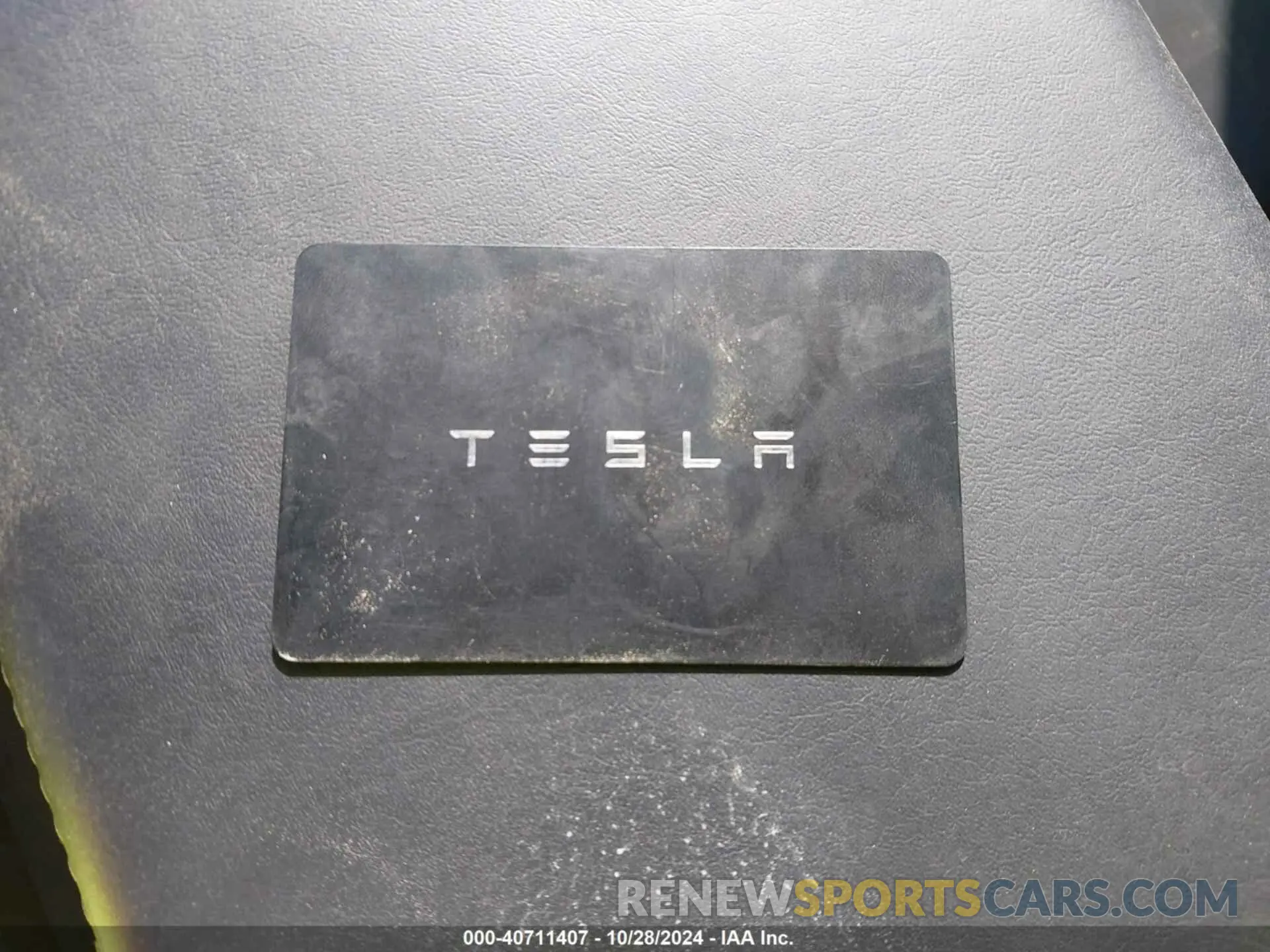 11 Photograph of a damaged car 5YJ3E1EA8NF170671 TESLA MODEL 3 2022