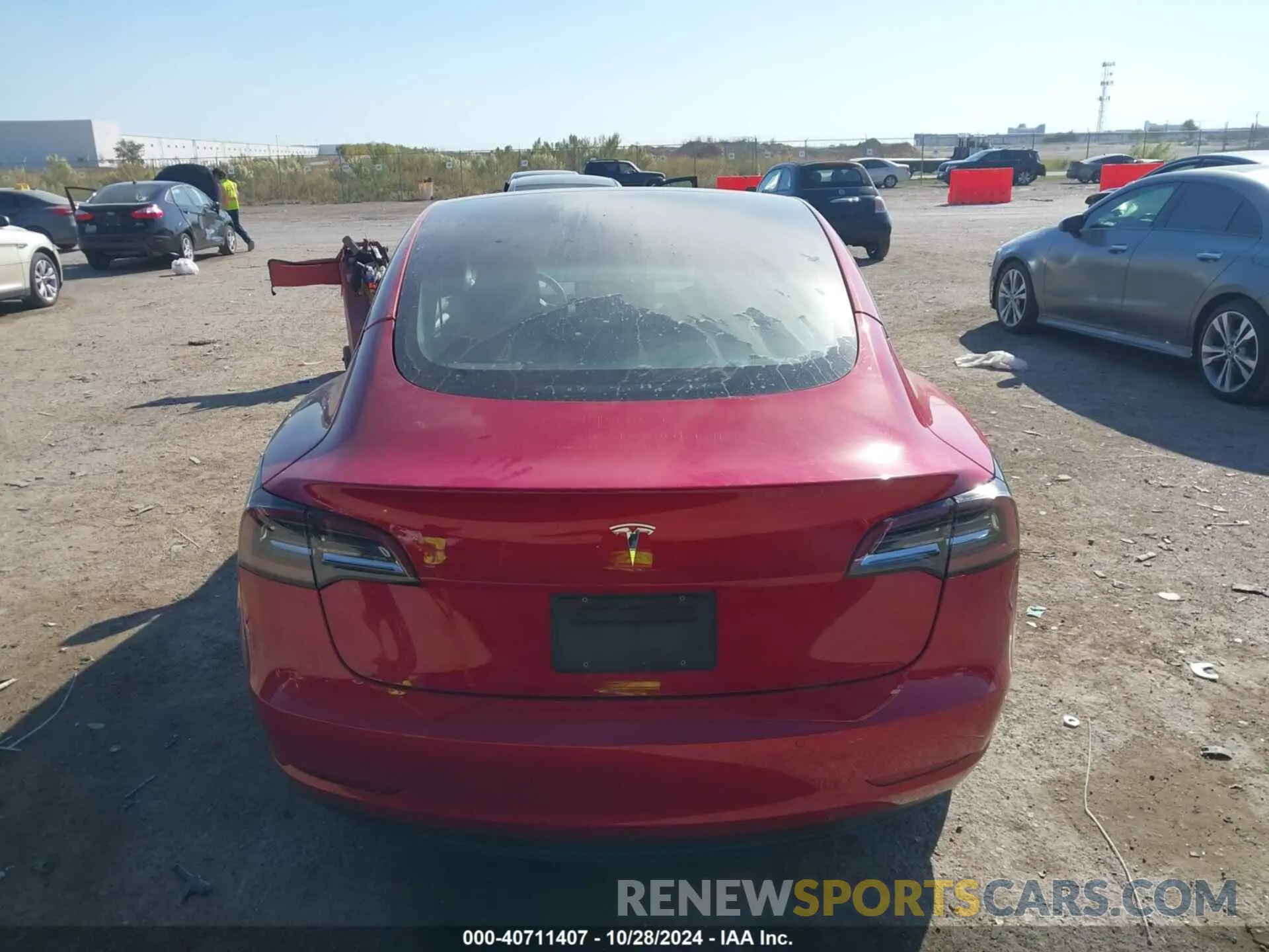 16 Photograph of a damaged car 5YJ3E1EA8NF170671 TESLA MODEL 3 2022
