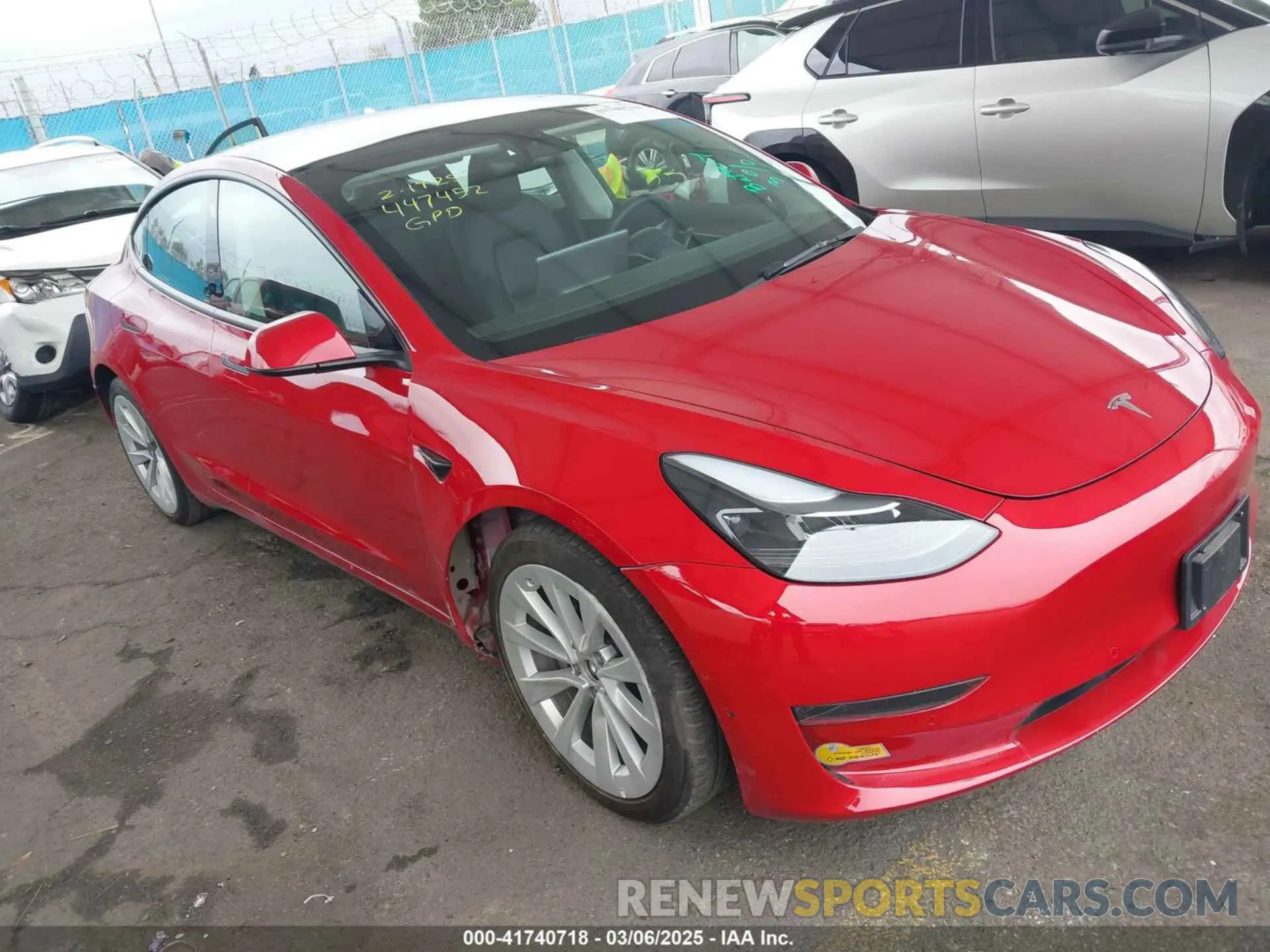 1 Photograph of a damaged car 5YJ3E1EA8NF177409 TESLA MODEL 3 2022
