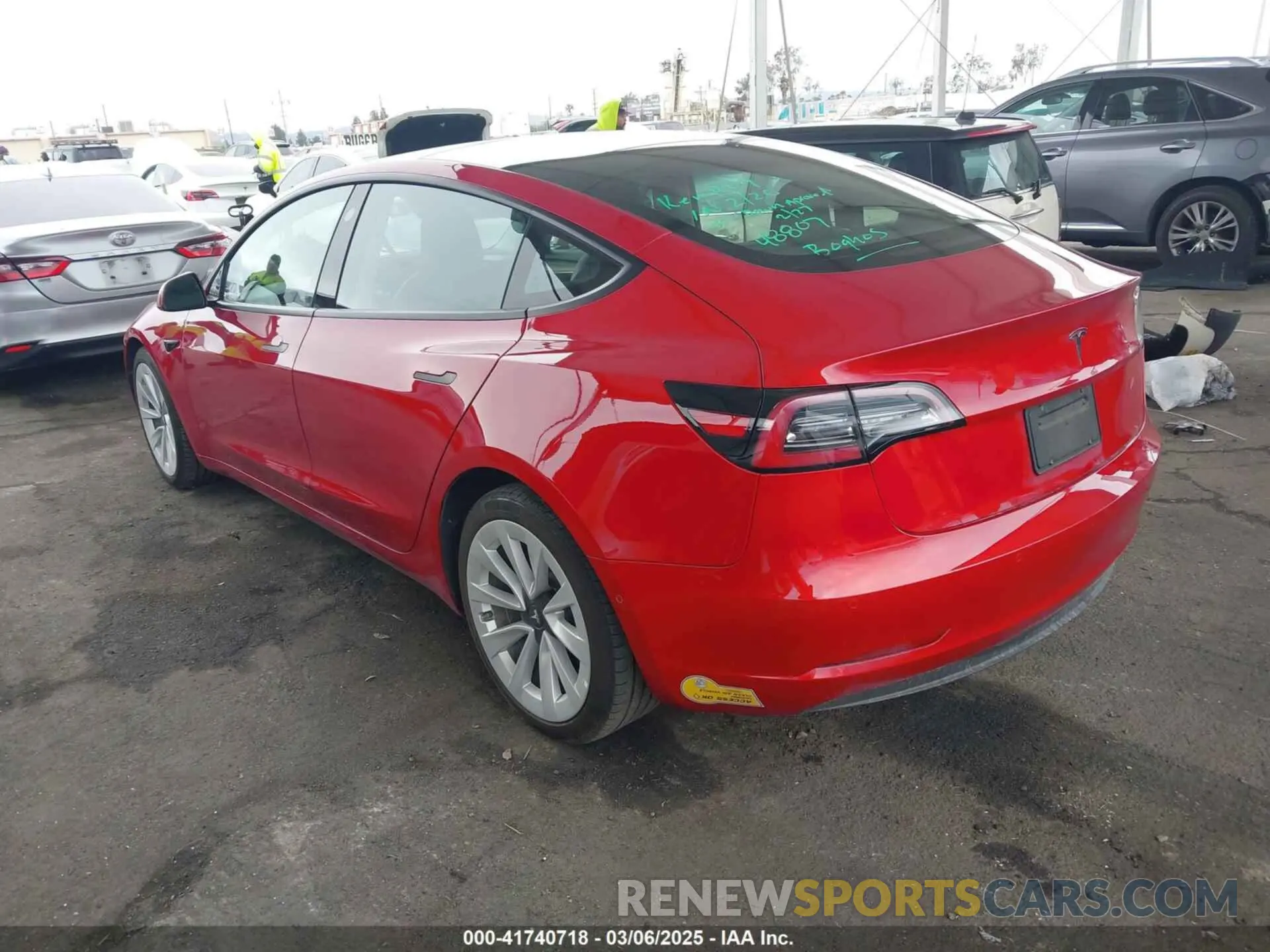 3 Photograph of a damaged car 5YJ3E1EA8NF177409 TESLA MODEL 3 2022