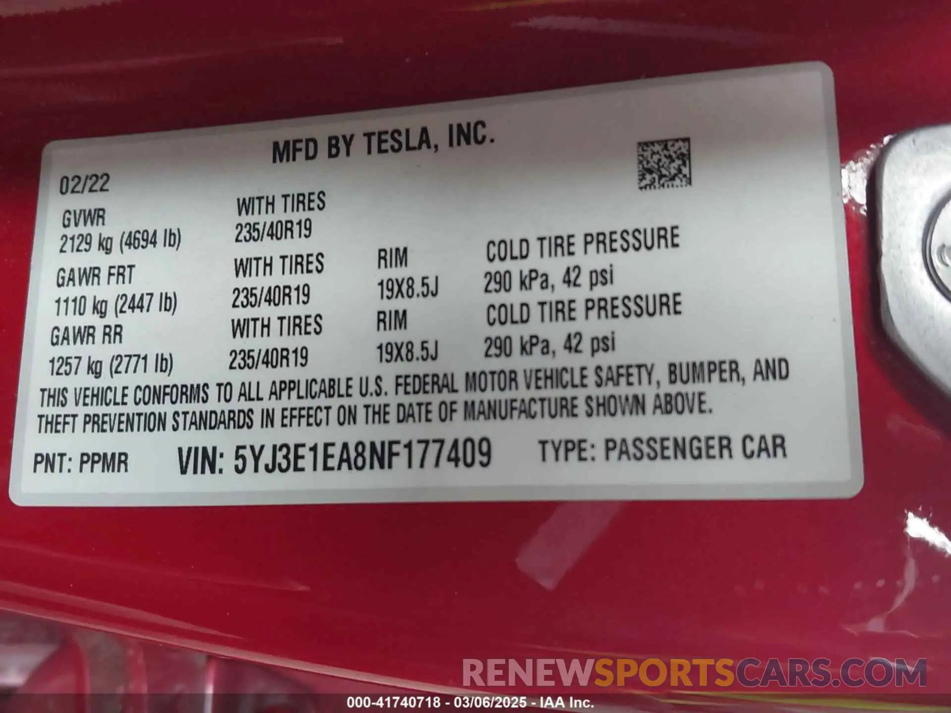 9 Photograph of a damaged car 5YJ3E1EA8NF177409 TESLA MODEL 3 2022