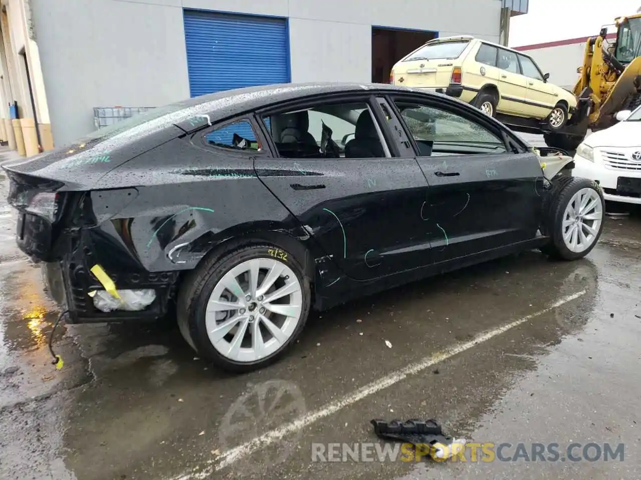 3 Photograph of a damaged car 5YJ3E1EA8NF188054 TESLA MODEL 3 2022