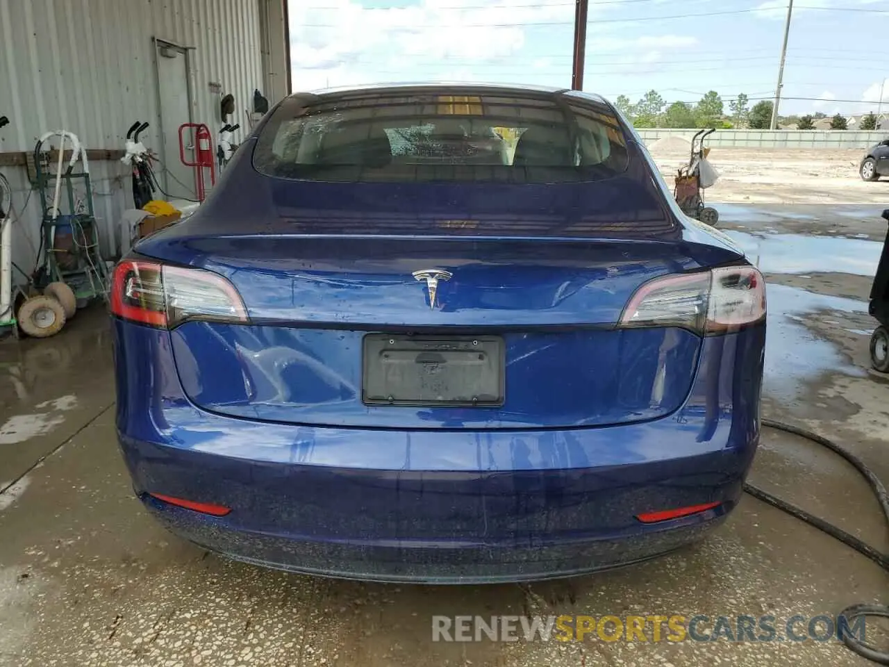 6 Photograph of a damaged car 5YJ3E1EA8NF189947 TESLA MODEL 3 2022