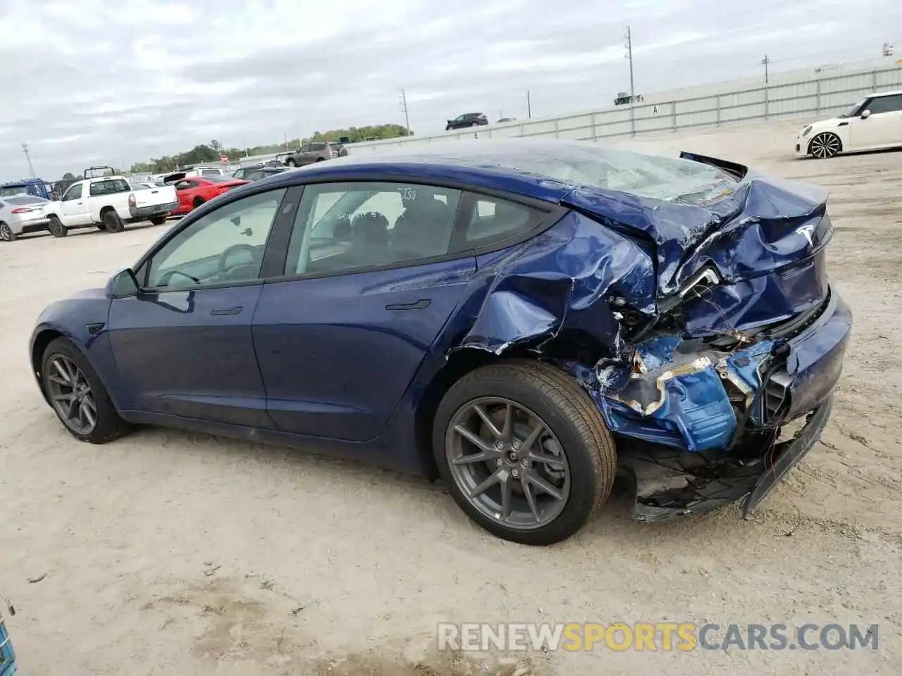 2 Photograph of a damaged car 5YJ3E1EA8NF191178 TESLA MODEL 3 2022