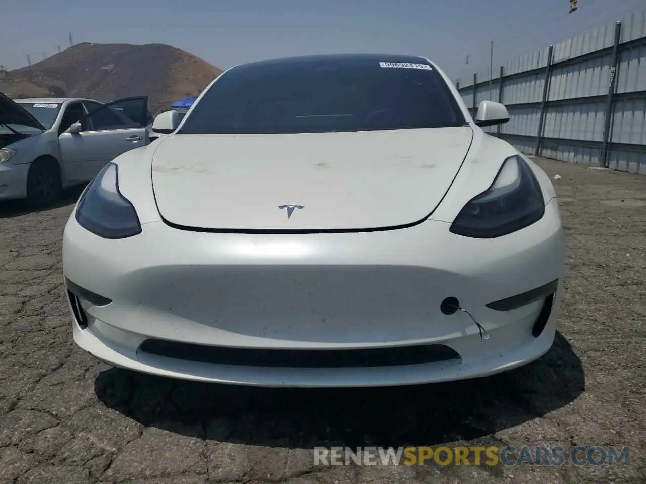 5 Photograph of a damaged car 5YJ3E1EA8NF203832 TESLA MODEL 3 2022