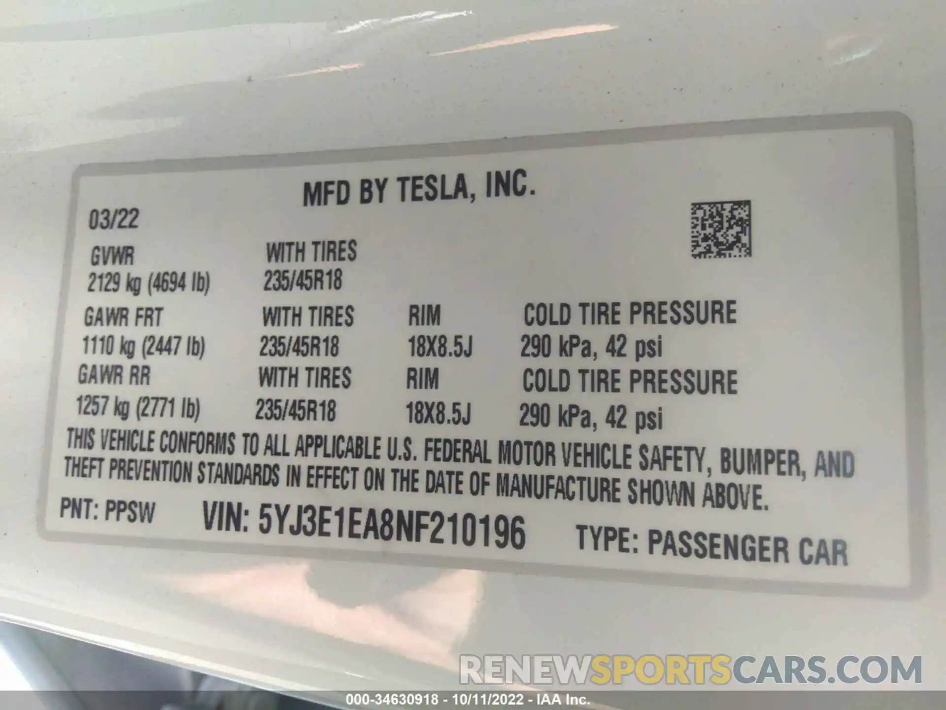 9 Photograph of a damaged car 5YJ3E1EA8NF210196 TESLA MODEL 3 2022