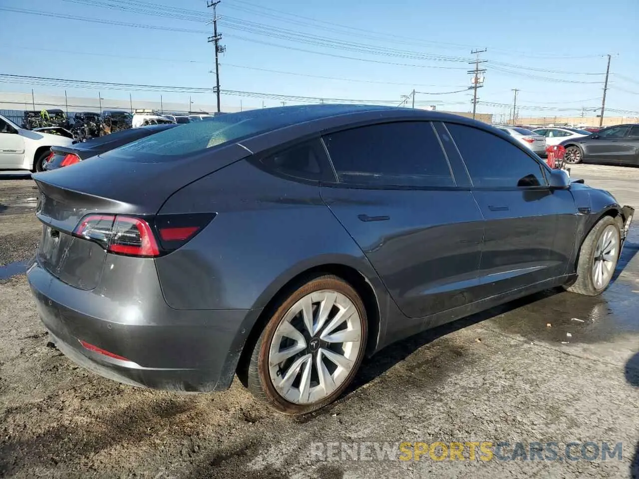 3 Photograph of a damaged car 5YJ3E1EA8NF243831 TESLA MODEL 3 2022