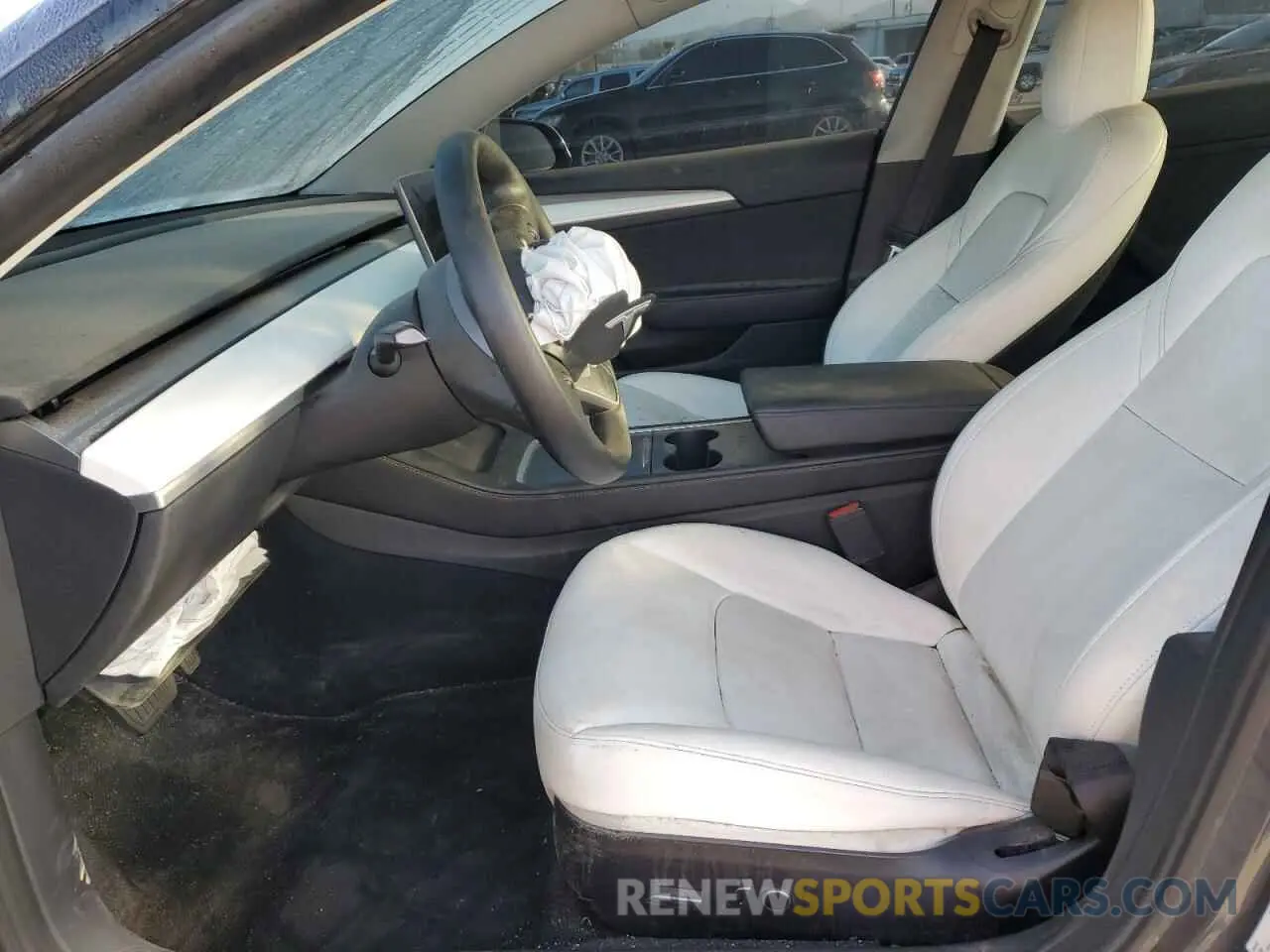 7 Photograph of a damaged car 5YJ3E1EA8NF243831 TESLA MODEL 3 2022