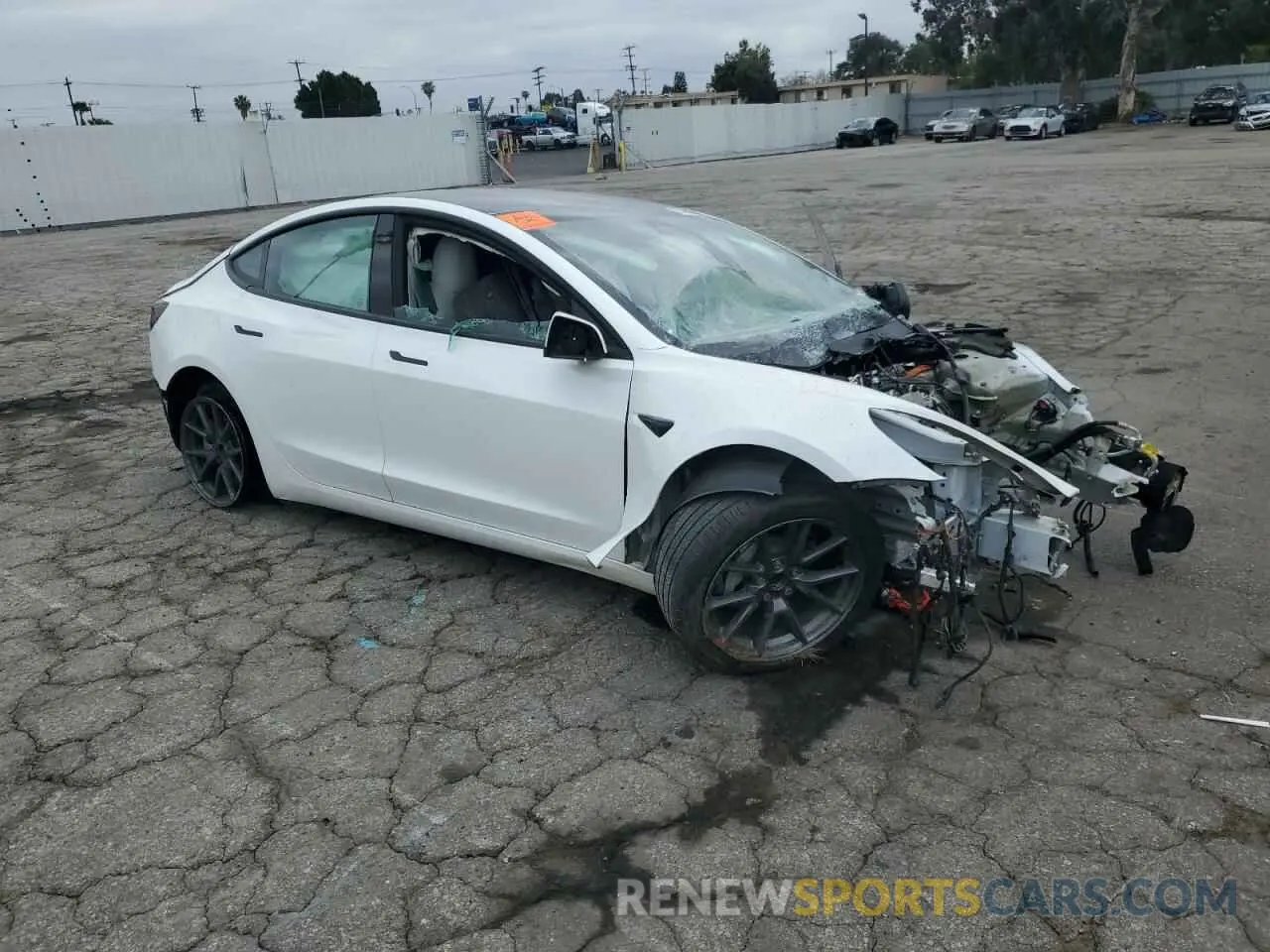 4 Photograph of a damaged car 5YJ3E1EA8NF244865 TESLA MODEL 3 2022