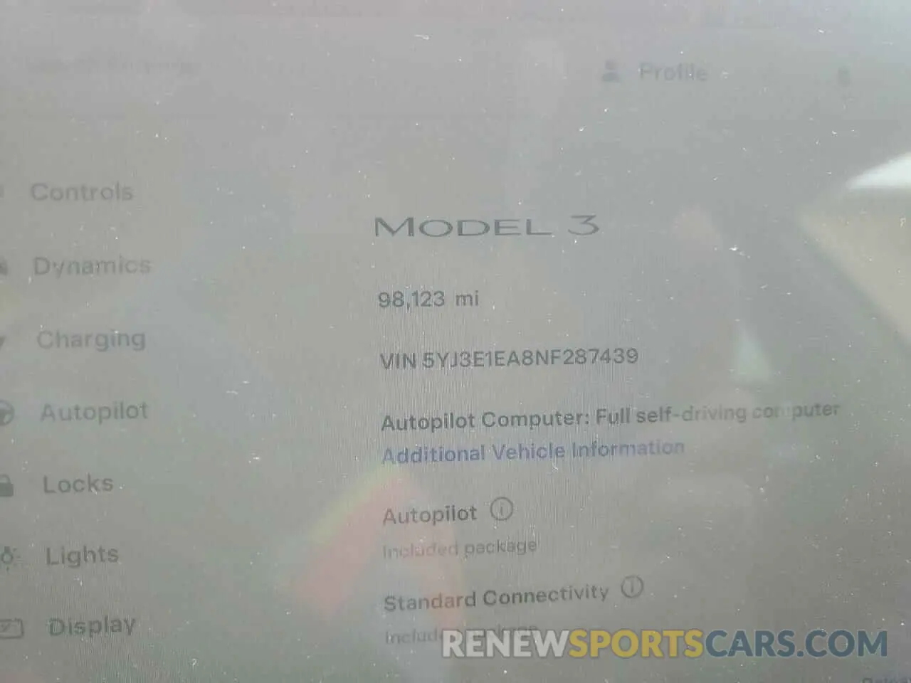 9 Photograph of a damaged car 5YJ3E1EA8NF287439 TESLA MODEL 3 2022