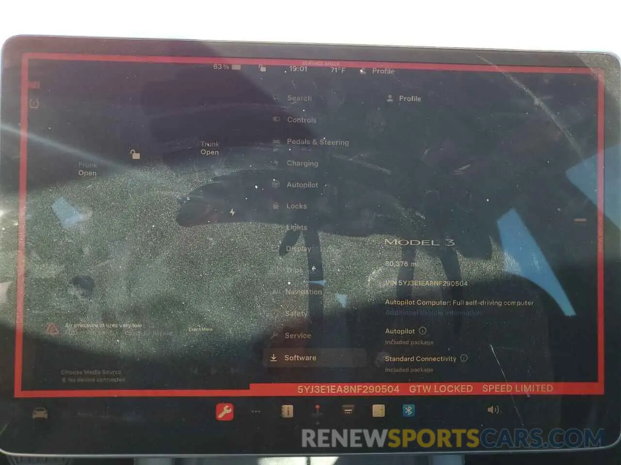 9 Photograph of a damaged car 5YJ3E1EA8NF290504 TESLA MODEL 3 2022