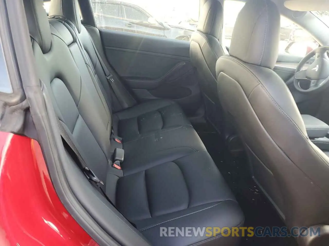 10 Photograph of a damaged car 5YJ3E1EA8NF348997 TESLA MODEL 3 2022