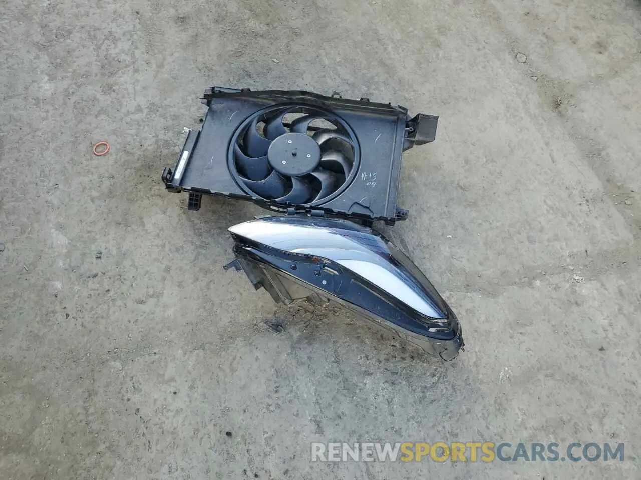 12 Photograph of a damaged car 5YJ3E1EA8NF348997 TESLA MODEL 3 2022