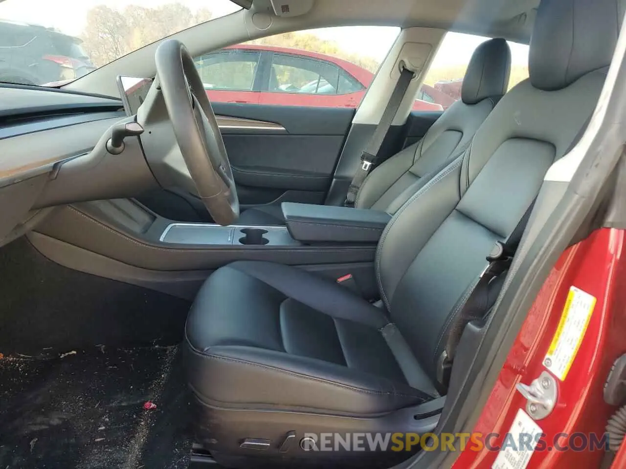 7 Photograph of a damaged car 5YJ3E1EA8NF348997 TESLA MODEL 3 2022