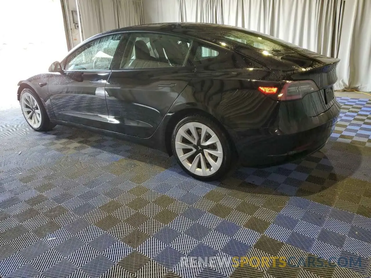 2 Photograph of a damaged car 5YJ3E1EA8NF369042 TESLA MODEL 3 2022
