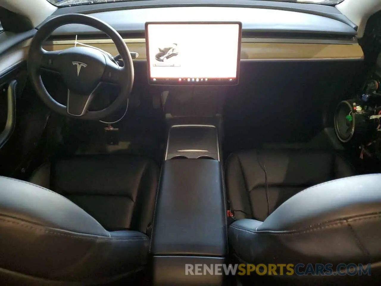 8 Photograph of a damaged car 5YJ3E1EA8NF369042 TESLA MODEL 3 2022