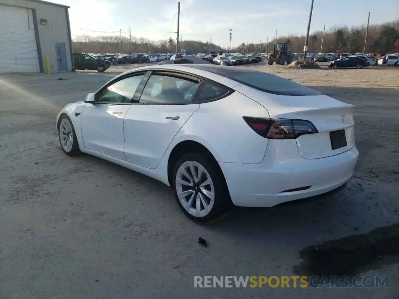 2 Photograph of a damaged car 5YJ3E1EA8NF370868 TESLA MODEL 3 2022