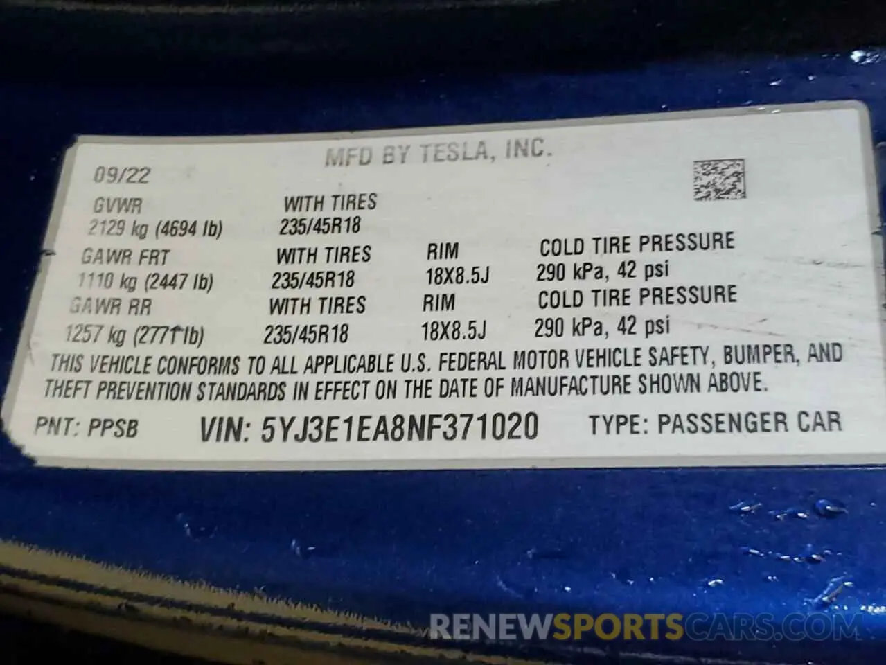 13 Photograph of a damaged car 5YJ3E1EA8NF371020 TESLA MODEL 3 2022