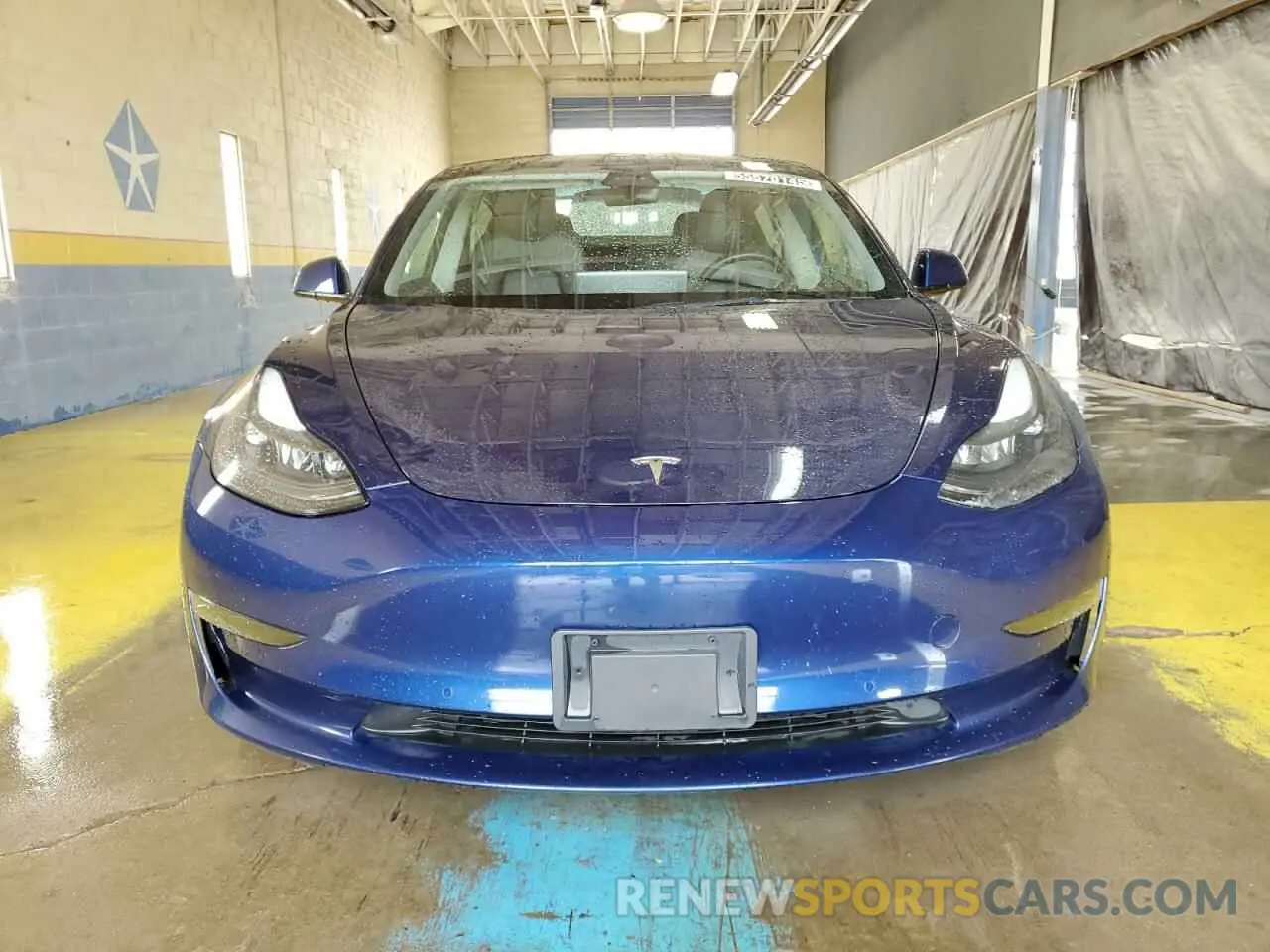 5 Photograph of a damaged car 5YJ3E1EA8NF371020 TESLA MODEL 3 2022