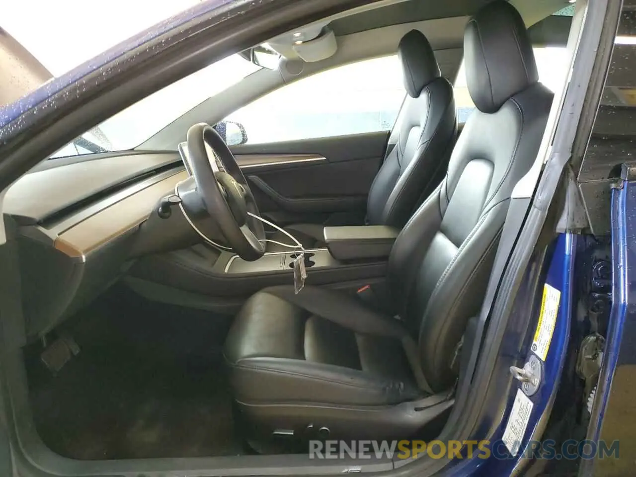 7 Photograph of a damaged car 5YJ3E1EA8NF371020 TESLA MODEL 3 2022