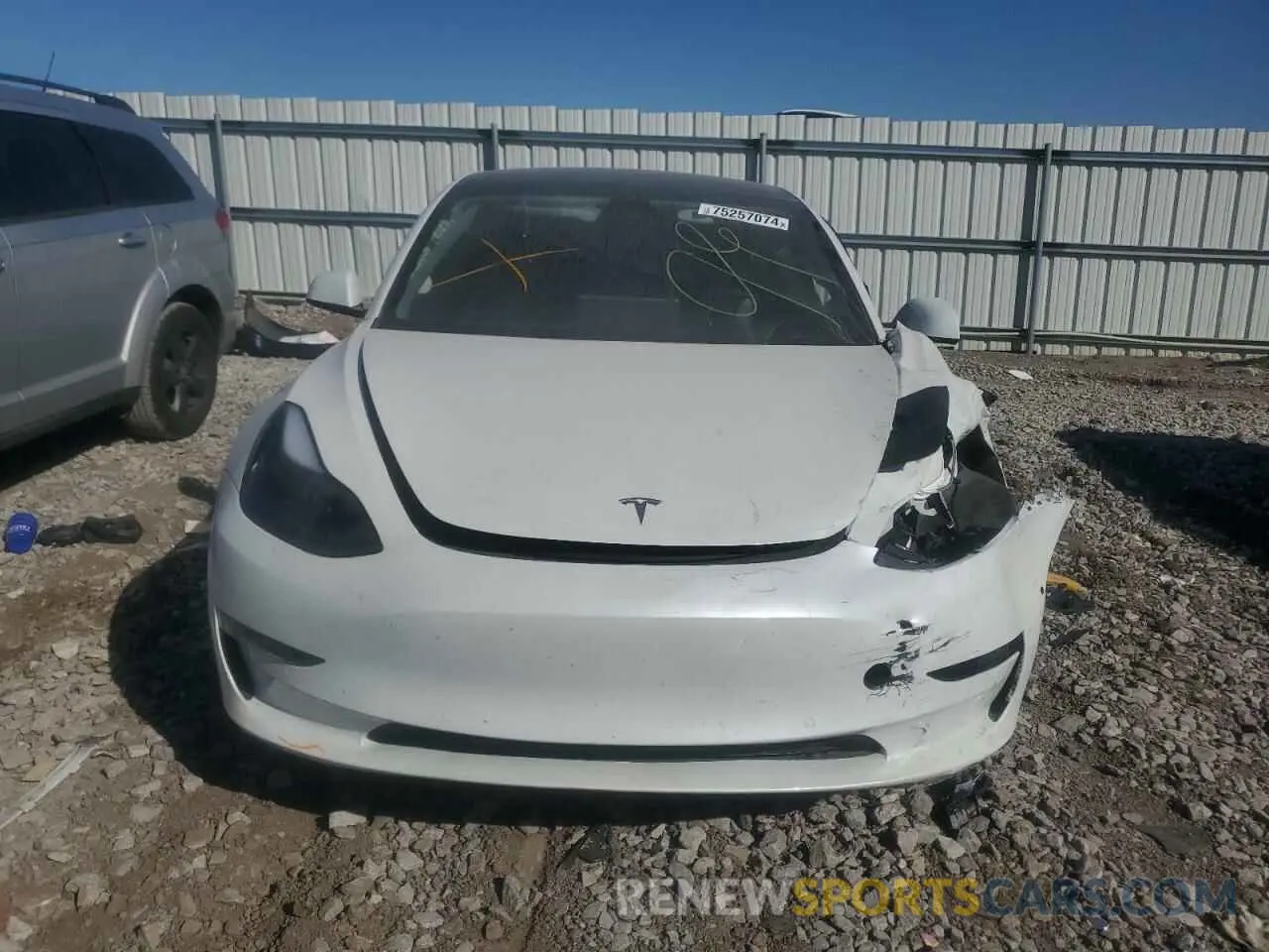 5 Photograph of a damaged car 5YJ3E1EA8NF373737 TESLA MODEL 3 2022