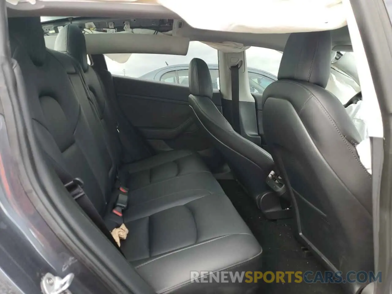 10 Photograph of a damaged car 5YJ3E1EA8NF376377 TESLA MODEL 3 2022