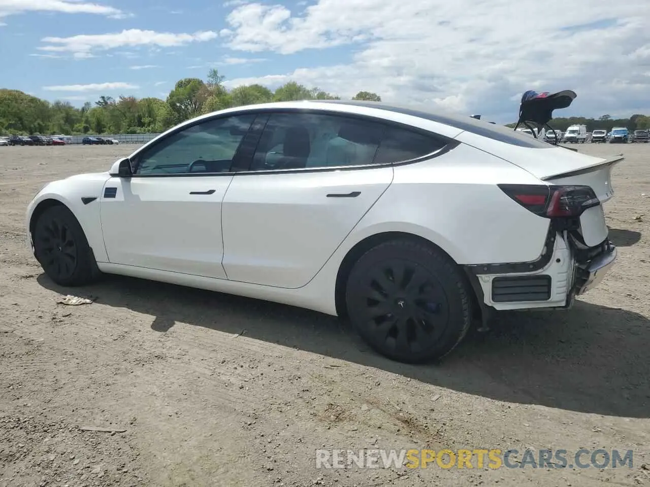 2 Photograph of a damaged car 5YJ3E1EA9NF102167 TESLA MODEL 3 2022