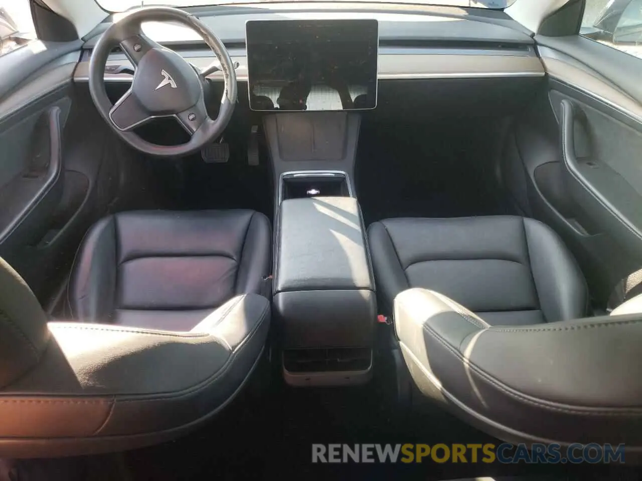 8 Photograph of a damaged car 5YJ3E1EA9NF130342 TESLA MODEL 3 2022