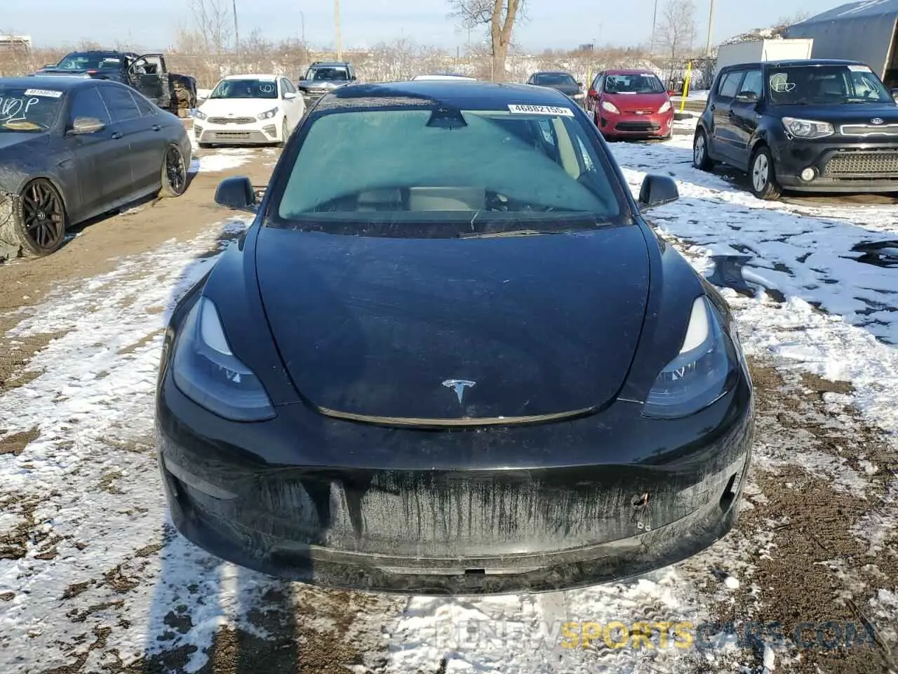 5 Photograph of a damaged car 5YJ3E1EA9NF169853 TESLA MODEL 3 2022