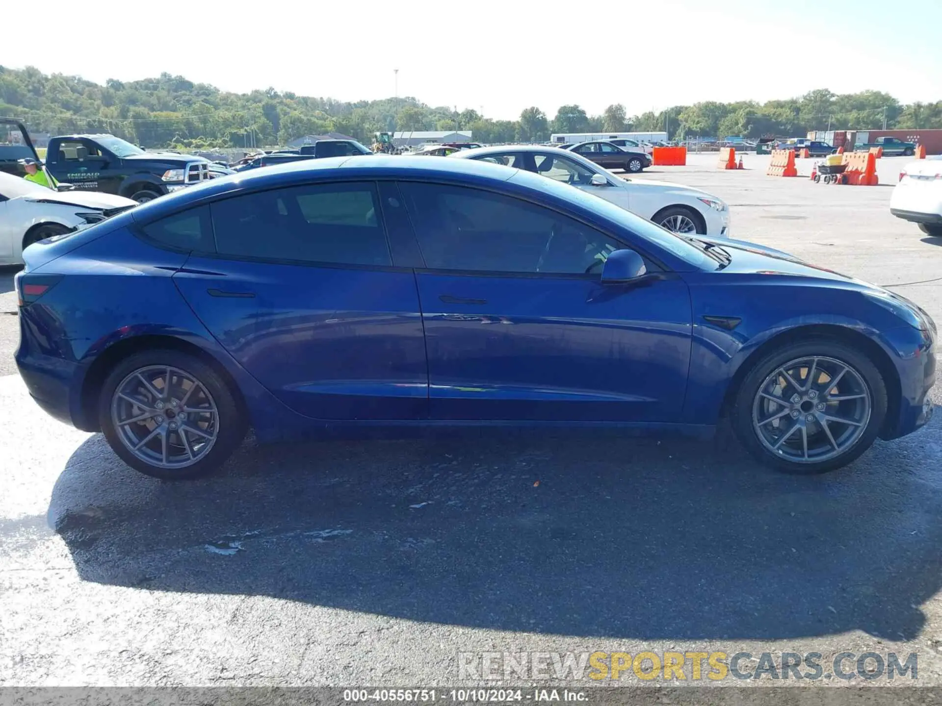 13 Photograph of a damaged car 5YJ3E1EA9NF185227 TESLA MODEL 3 2022