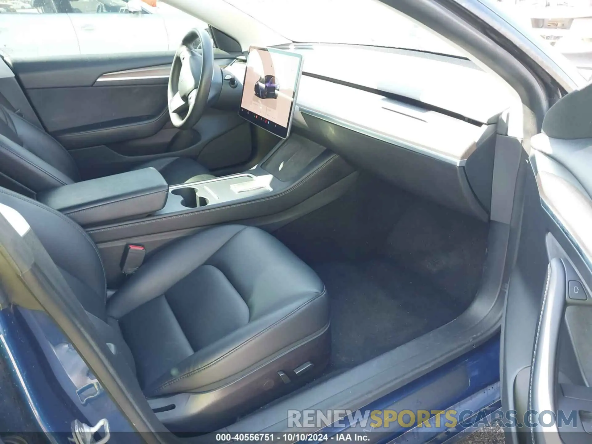 5 Photograph of a damaged car 5YJ3E1EA9NF185227 TESLA MODEL 3 2022