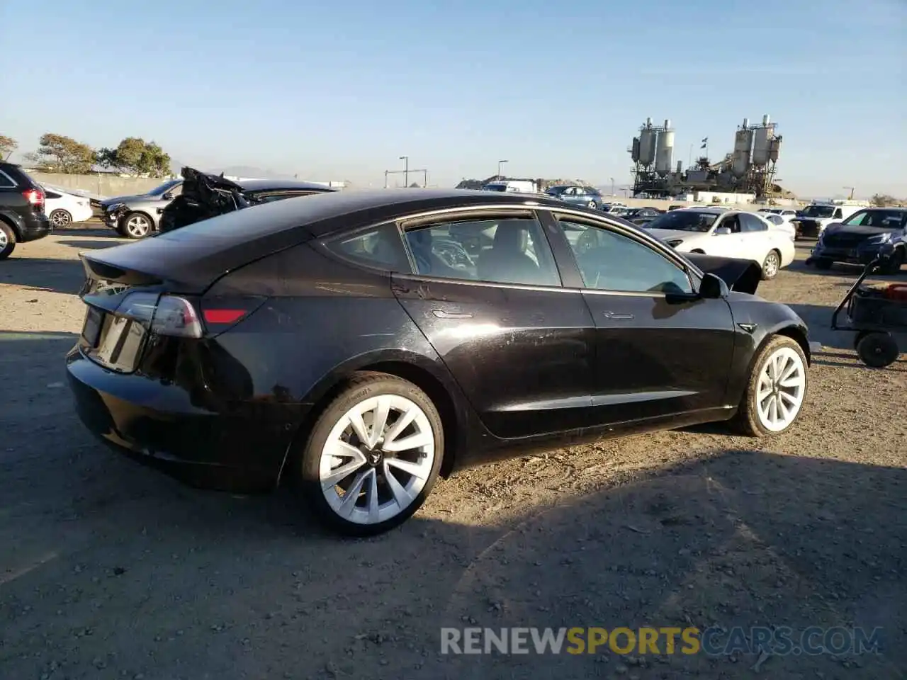 3 Photograph of a damaged car 5YJ3E1EA9NF185809 TESLA MODEL 3 2022