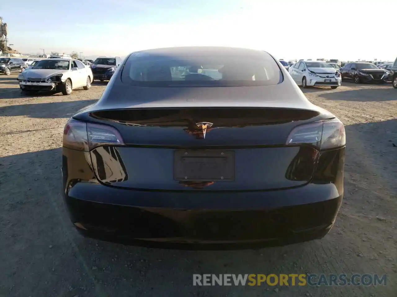 6 Photograph of a damaged car 5YJ3E1EA9NF185809 TESLA MODEL 3 2022