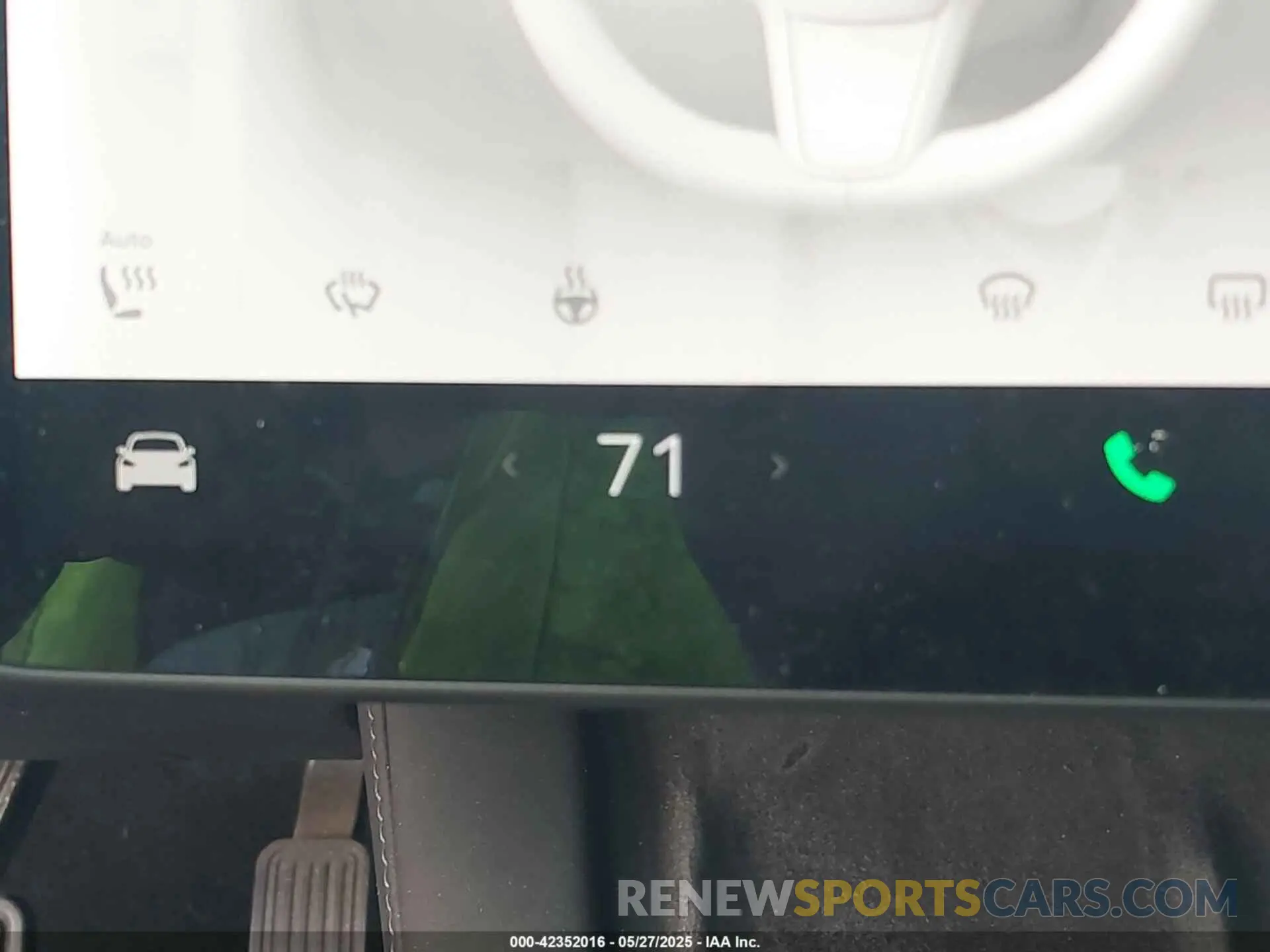 18 Photograph of a damaged car 5YJ3E1EA9NF199483 TESLA MODEL 3 2022