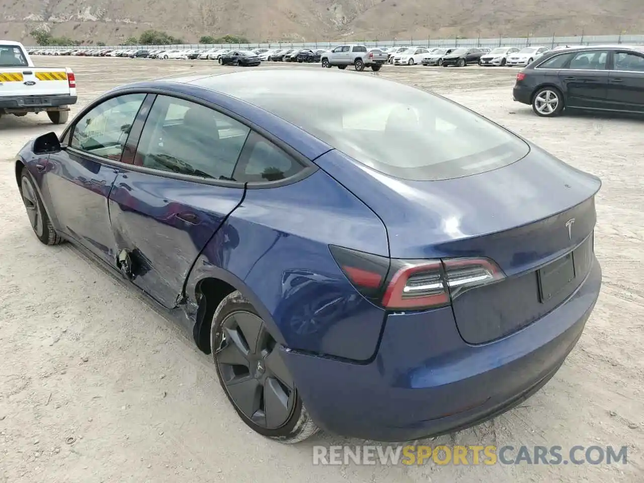 3 Photograph of a damaged car 5YJ3E1EA9NF212815 TESLA MODEL 3 2022