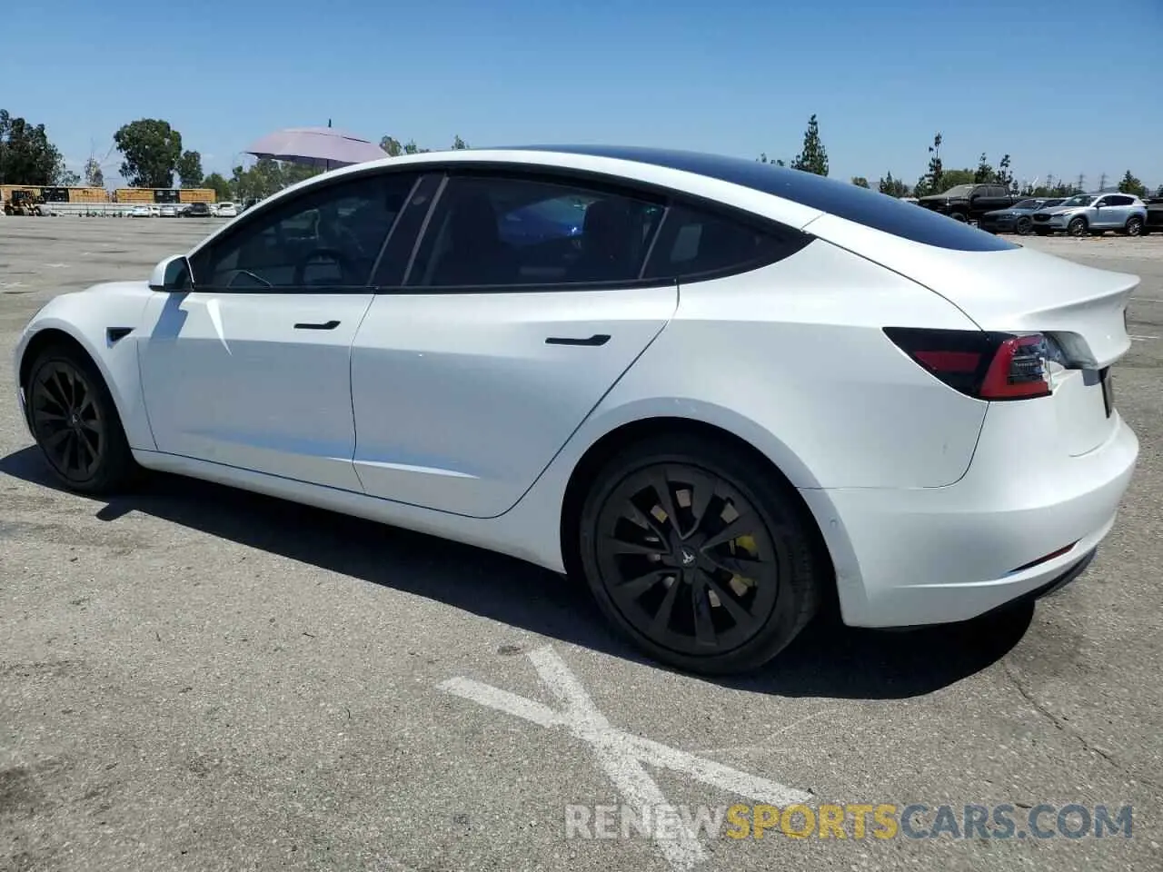 2 Photograph of a damaged car 5YJ3E1EA9NF243532 TESLA MODEL 3 2022