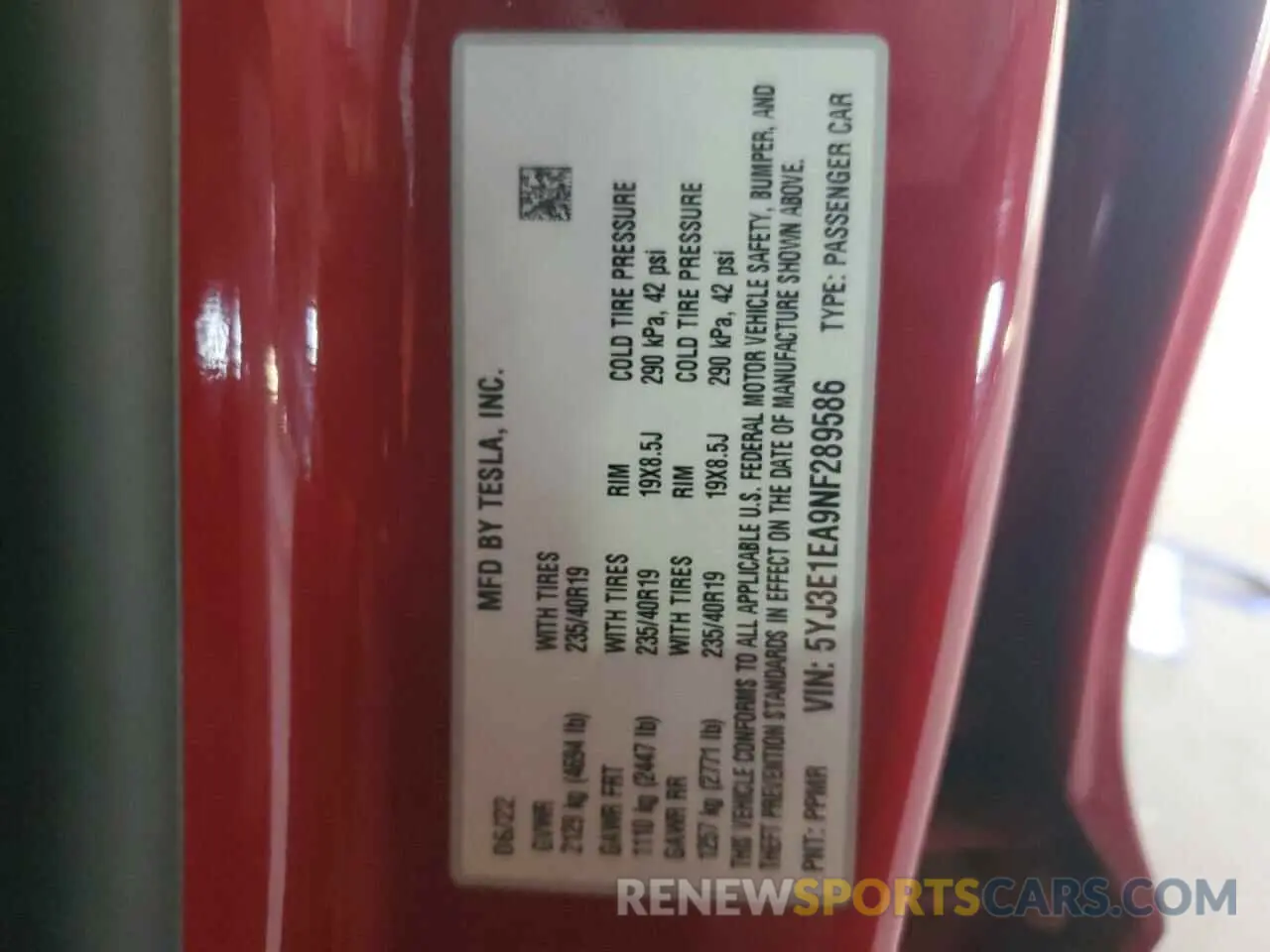 12 Photograph of a damaged car 5YJ3E1EA9NF289586 TESLA MODEL 3 2022