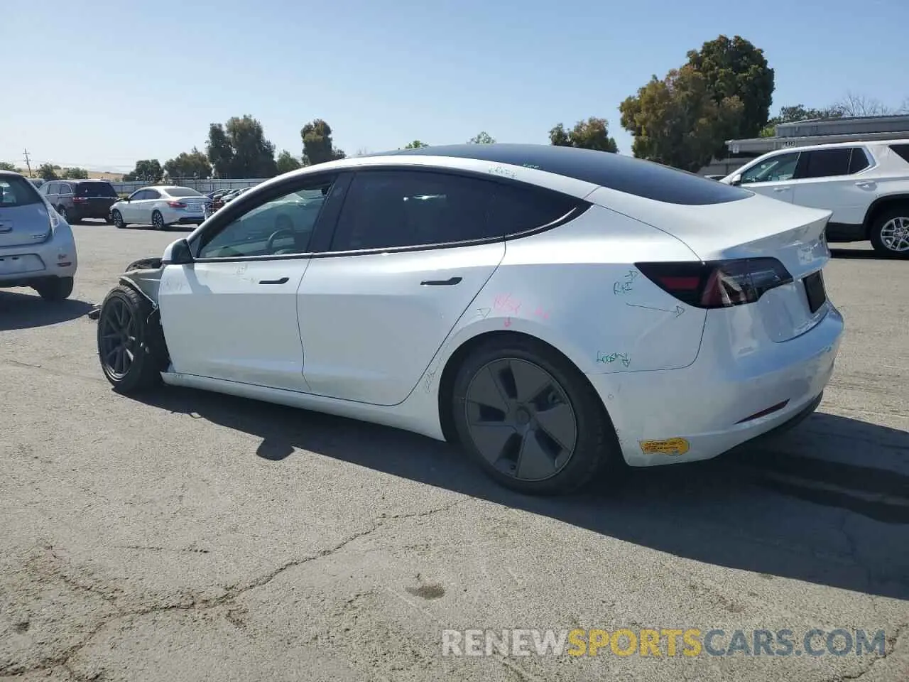 2 Photograph of a damaged car 5YJ3E1EA9NF302093 TESLA MODEL 3 2022