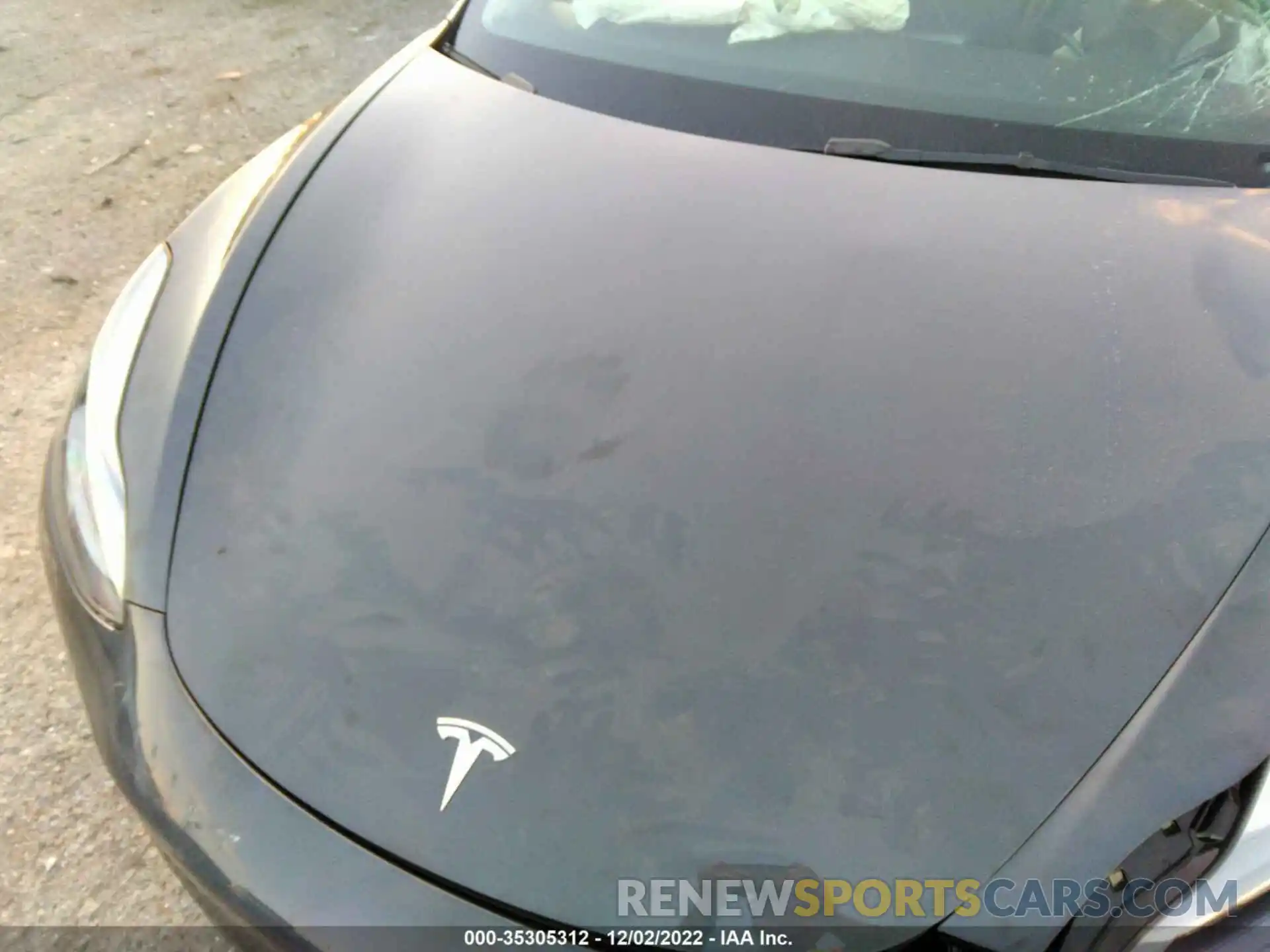 10 Photograph of a damaged car 5YJ3E1EA9NF325437 TESLA MODEL 3 2022