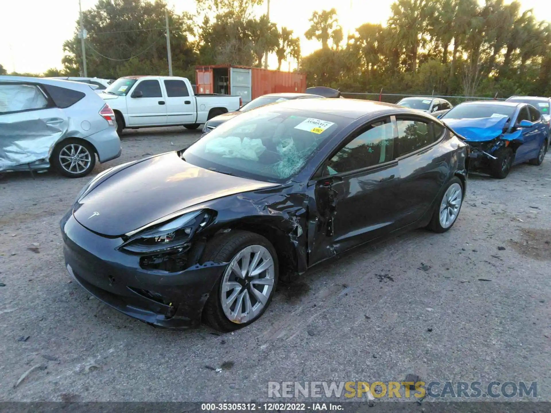 2 Photograph of a damaged car 5YJ3E1EA9NF325437 TESLA MODEL 3 2022