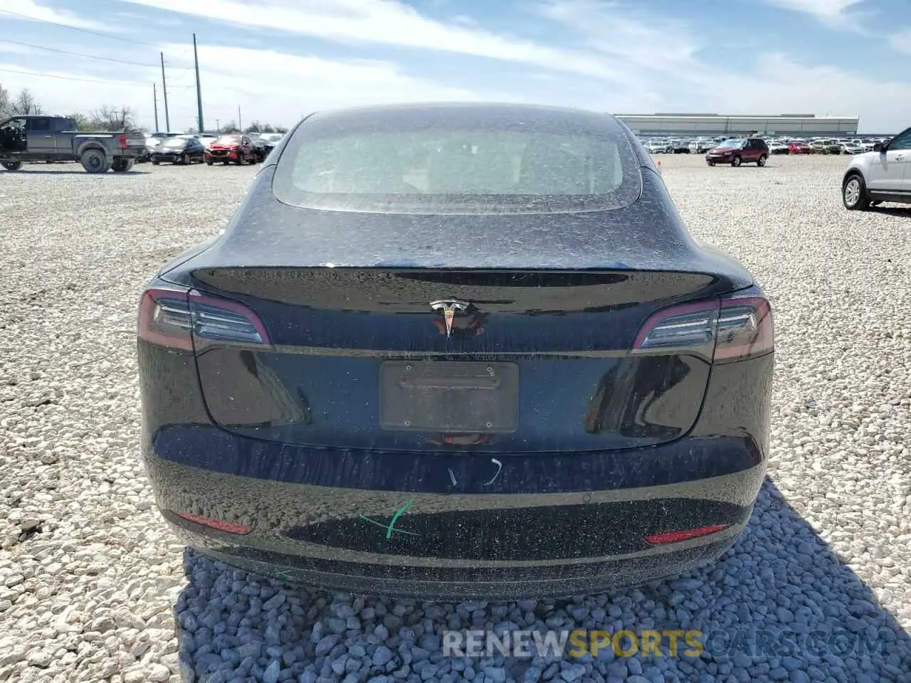 6 Photograph of a damaged car 5YJ3E1EA9NF339306 TESLA MODEL 3 2022