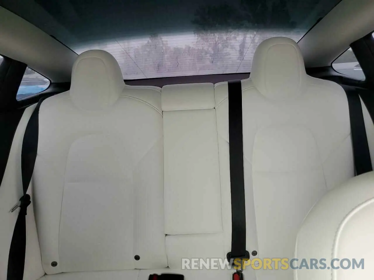 10 Photograph of a damaged car 5YJ3E1EA9NF342447 TESLA MODEL 3 2022