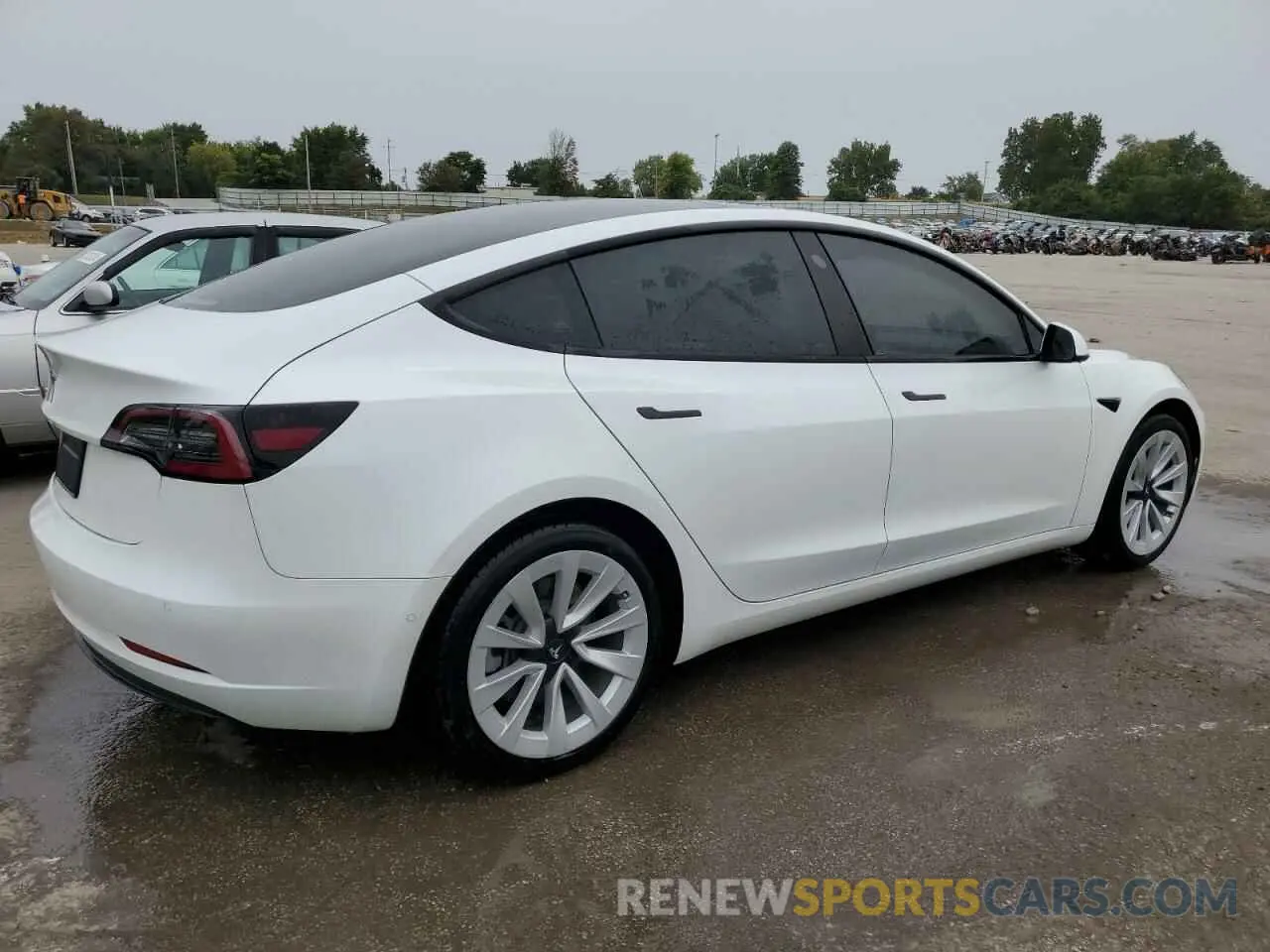 3 Photograph of a damaged car 5YJ3E1EA9NF342447 TESLA MODEL 3 2022
